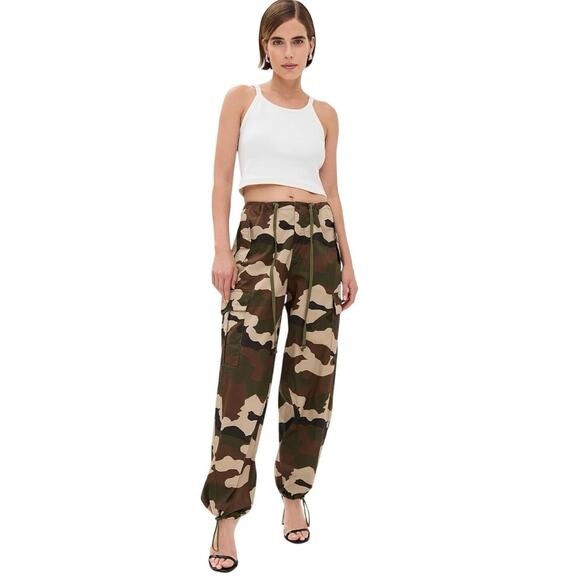 Good American Women’s Camo Parachute Pants Size Small NWT Adjustable Cargo - Picture 1 of 16